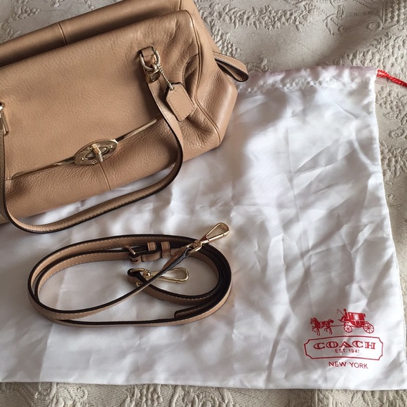 Coach purse tan and hot pink - Picture 8 of 9